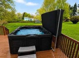Cozy 5BR Retreat Game Room Rochester Suburb Area