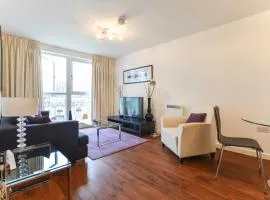 VIPAbodes Modern 1 Bedroom Apartment in Woking