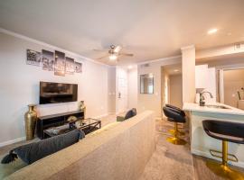 Tranquil Buckhead Hideaway, Hotel in Smyrna