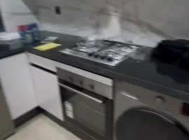 Chambre avec WC privée pr 1p dans un appart partagé avec 1p