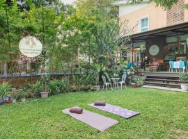 U Tiny Boutique Hotel Suvarnabhumi Bangkok - SHA Plus, Hotel in Lat Krabang