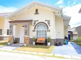Casa Mik - Bohol Staycation