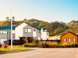Modern 3 Bedroom Home Near Racecourse & Brewtown - Upperhutt