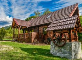 The Little Mountain Cabin, отель в городе Borlova