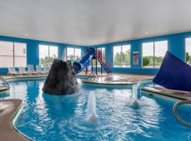 Comfort Suites Escanaba West, hotel in Escanaba