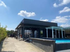 Angkel's Place, hotell sihtkohas Bangued