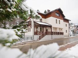 Antracyt, hotel din apropiere 
 de Slotwiny Ski Lift, Krynica