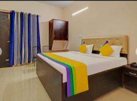 HOTEL The Puadh Stay، فندق في Lāndrān