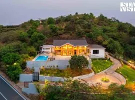 StayVista at Apukaa - Amarja Hills with Karaoke, Pool