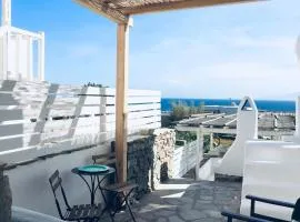 Naiada Home with Sea View