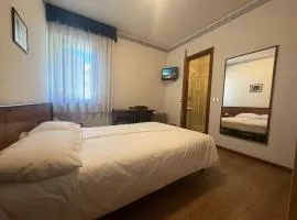 Single Rooms
