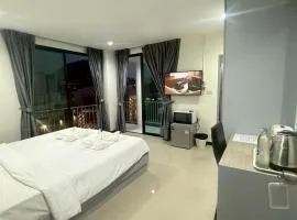 Yanud Residence