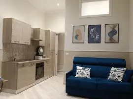 Petit Maison