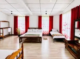 Jayani Family Rest,Sooriyakanda,Buluthota