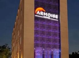 Super Inn Armoise Hotel - Navrangpura, Ahmedabad, hotel v destinaci Ahmadábád