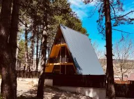 Piramida Cottage Surami - კოტეჯი პირამიდა სურამში