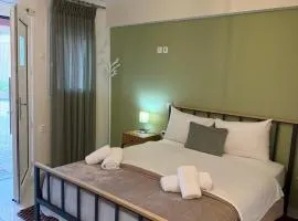 Flo's Apartments