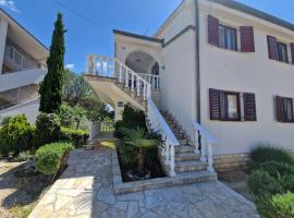 Apartment Ruzmarin, hotel a Šilo
