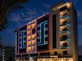 Coral Beach Hotel & Spa