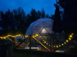 Nature Dome with Hot Tub