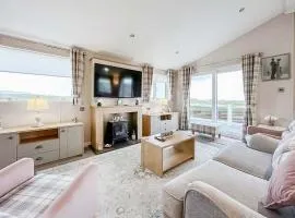 Turnberry Lodge