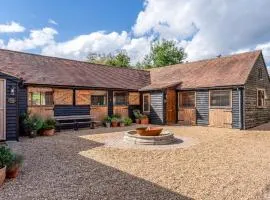 North Stable At Crabtree Farm - Ukc5376