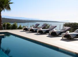 Yellow Dream Villas, hótel í Chorafakia