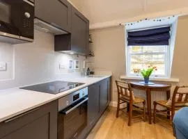 Beautiful Bath Apartment in central Milsom Street