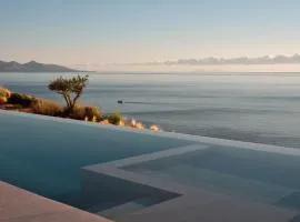 On The Rocks 2 Bedroom Villa