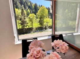 Rina Apartments, Cozy Riverside Apartment in Luče, Savinja Valley, ξενοδοχείο σε Luče