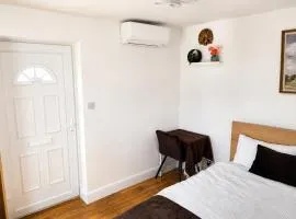 Corner Lodge