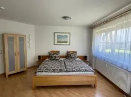Ferienwohnung mit Garten in der Nähe Landshut