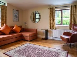 Stylish Chalet Oranmore Galway Sleeps 5
