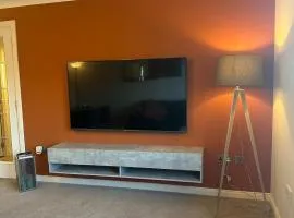 2 Bed Flat