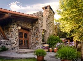 Lares De Chacras, hotel in Chacras de Coria