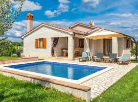 Awesome Home In Barban