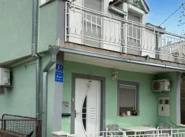 2 Bedroom Cozy Home In Krvavac