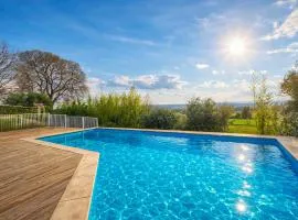 Stunning Home In Montaren St Mediers