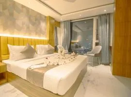 Hotel Cheston Villa At Delhi Airport