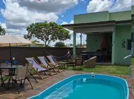 Refugio 4 suites com ar condicionado e piscina