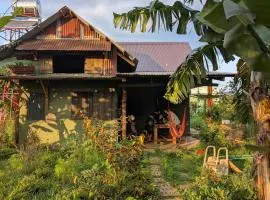 Ivy Coffee Farm - Green Cottage