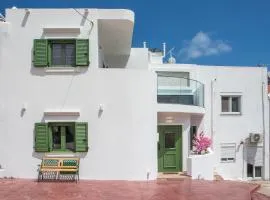 Aegora Residence