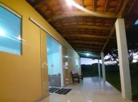 Casa amarela