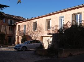 Les Gites du Mont Ventoux, hotel in Bédoin