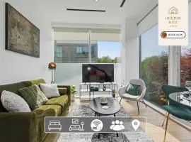 Modern 2-Bedroom Chiswick Apartment Stylish Short Let with Gym, Parking & Excellent Transport Links