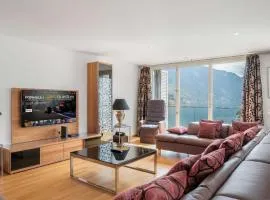 Luxury Apartment in Montreux with Panoramic Views by GuestLee