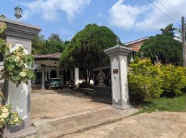 Arangala View، فندق في Elhanyaya