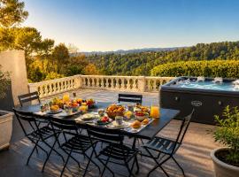 Villa Serena cote d'azur, hotell sihtkohas La Gaude