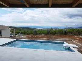 Navelina Villa II