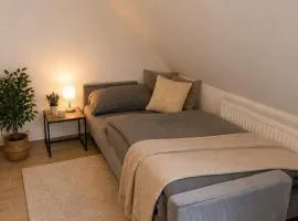 Schwert Apartment S26 Free Wifi & Parking